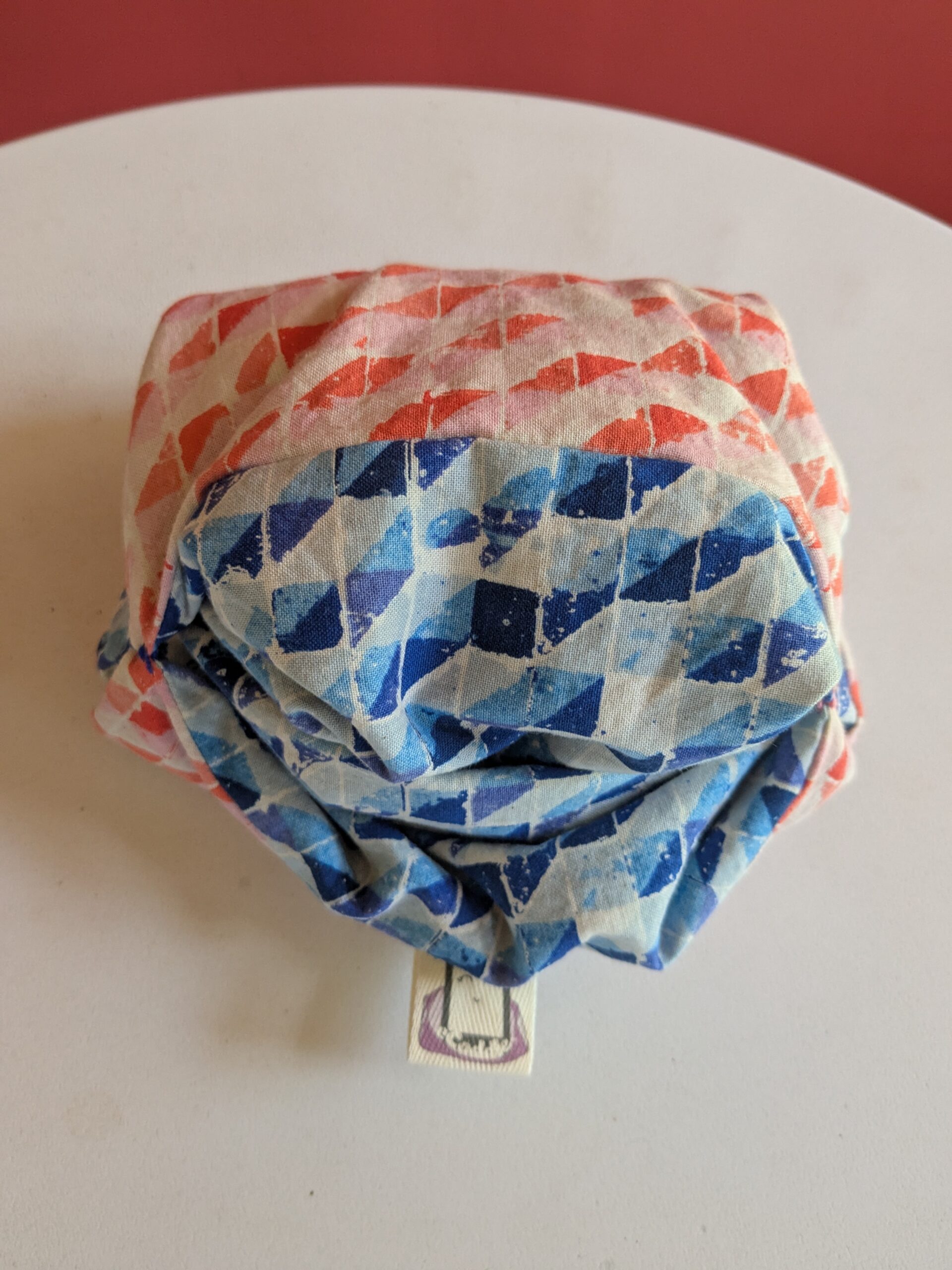 <em>Purcell</em> "Swimming Checks Blue" and "Swimming Checks Pink" eCoddle Classic - Image 5